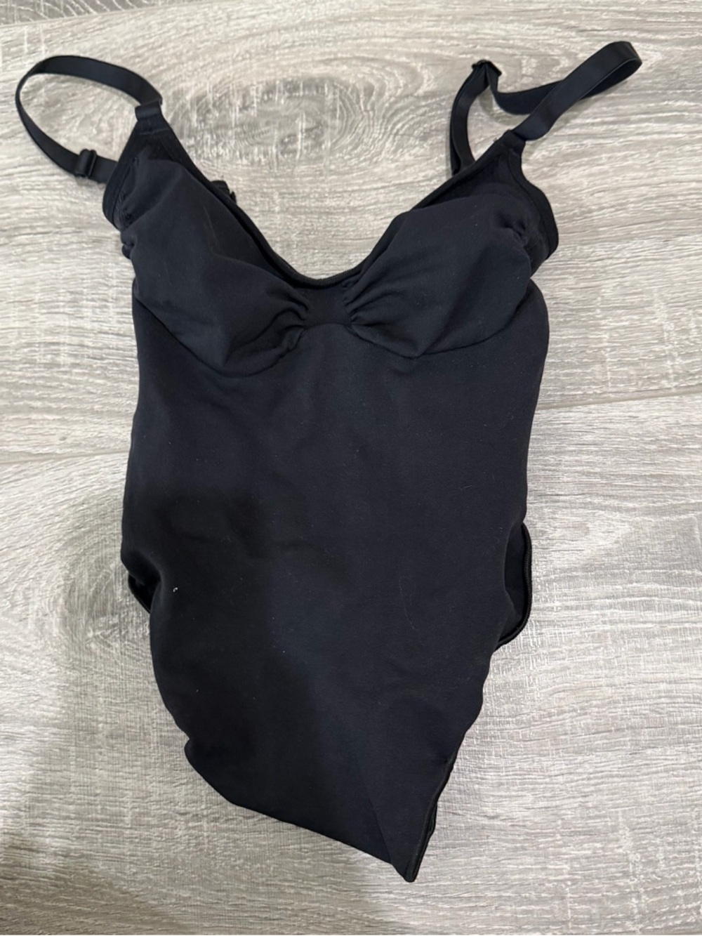 viral skims bodysuit/shapewear